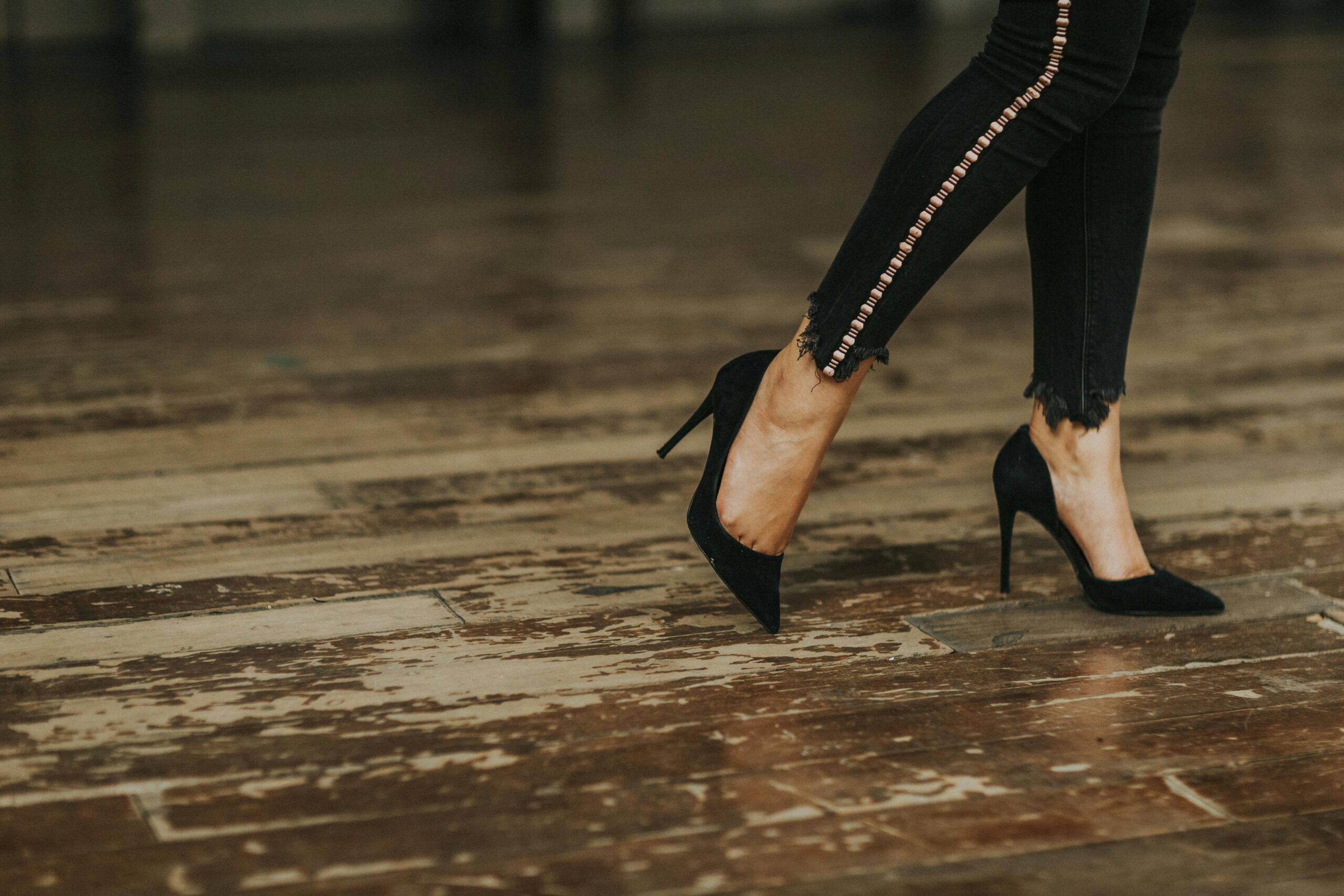 Kitten Heels Banner